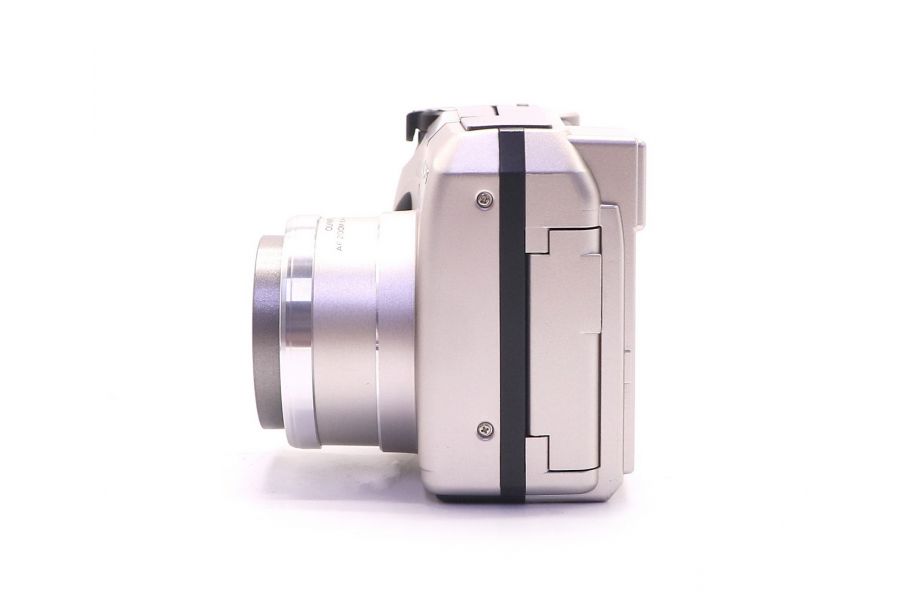 Olympus C-720 Ultra Zoom Camedia в упаковке