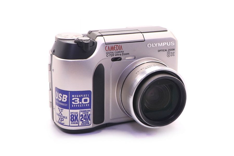 Olympus C-720 Ultra Zoom Camedia в упаковке