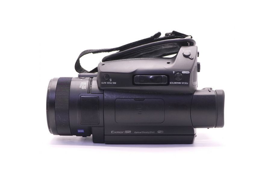 Видеокамера Sony FDR-AX700E 