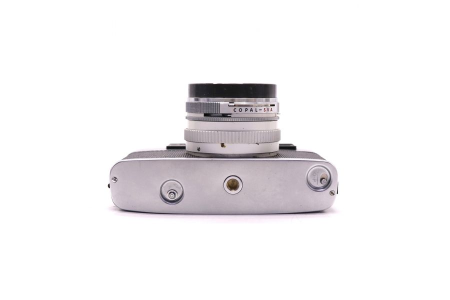 Yashica EE плёночный дальномерный фотоаппарат