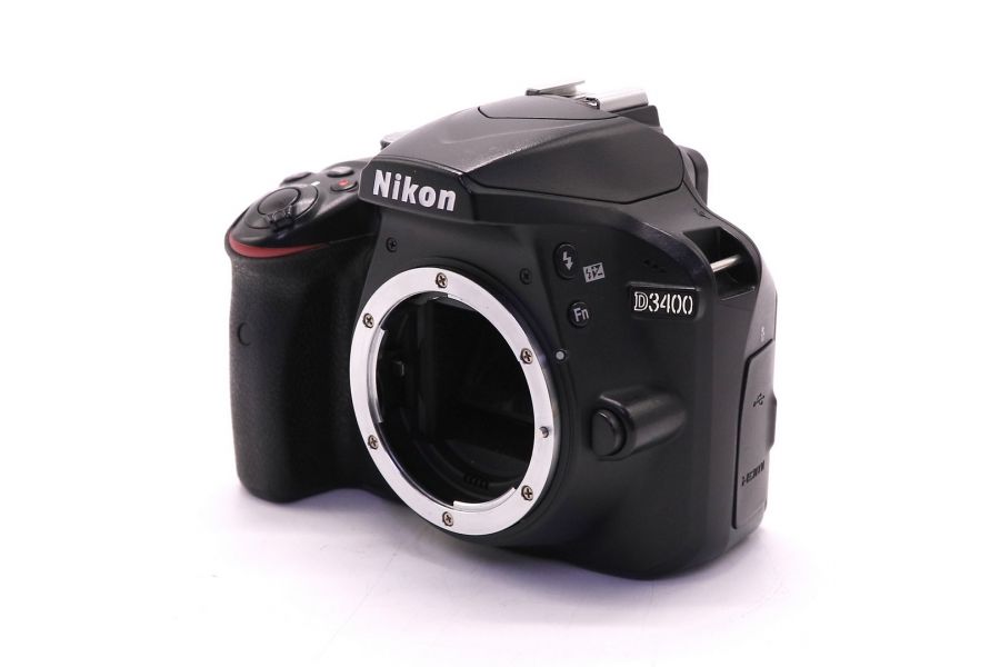 Nikon D3400 body (пробег 5415 кадров)