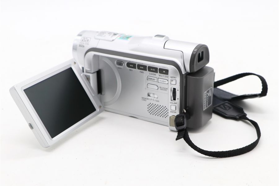 Видеокамера Samsung VP-D107i б/у