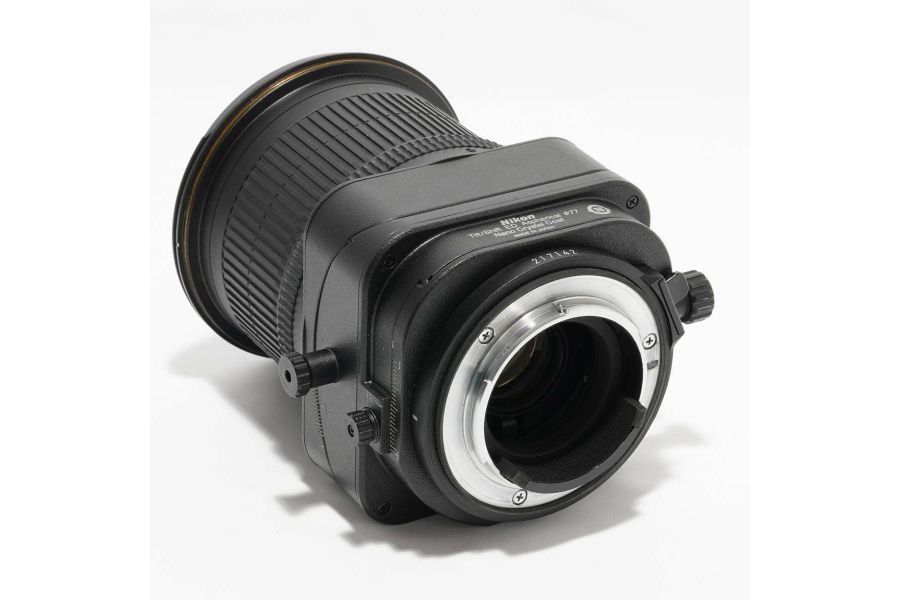 Nikon 24mm f/3.5D ED PC-E Nikkor