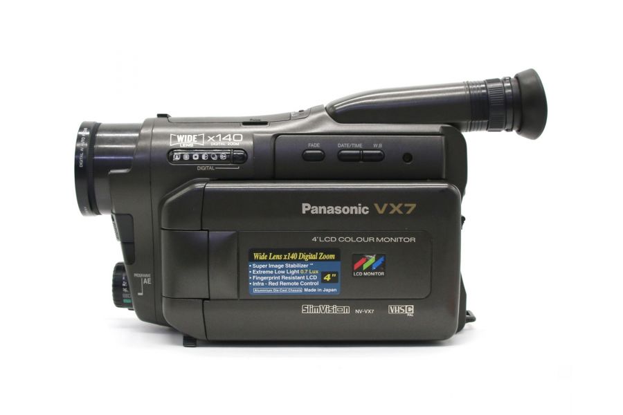 Видеокамера Panasonic NV-VX7 с цветным экраном
