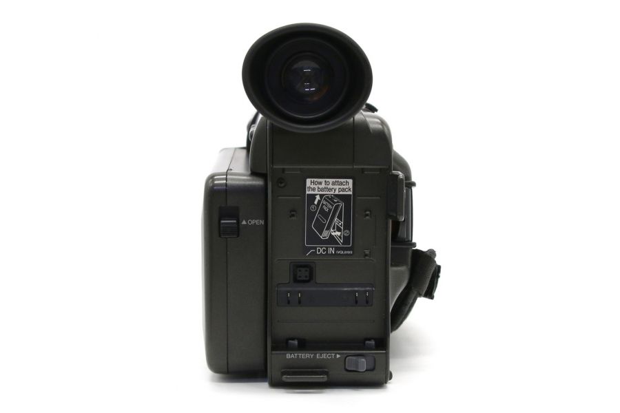 Видеокамера Panasonic NV-VX7 с цветным экраном