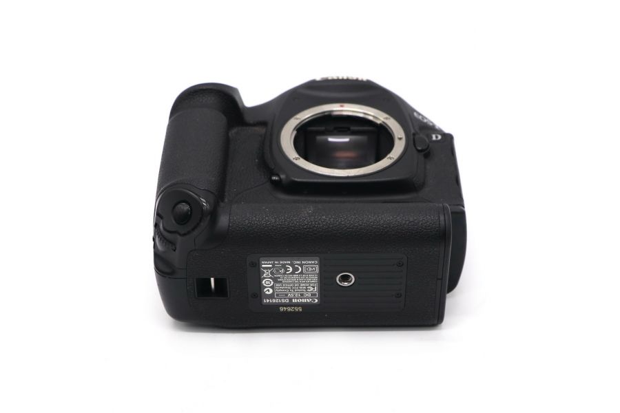 Canon EOS 1D Mark III body в упаковке (пробег 8740 кадров)