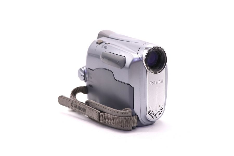 Компактная цифровая видеокамера MiniDV Canon MV900