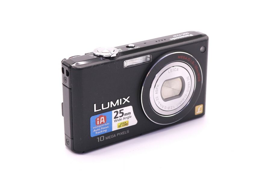 Panasonic Lumix DMC-FX37 в упаковке