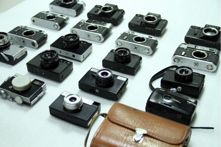 Фотоаппараты (20 штук) и принадлежности №15