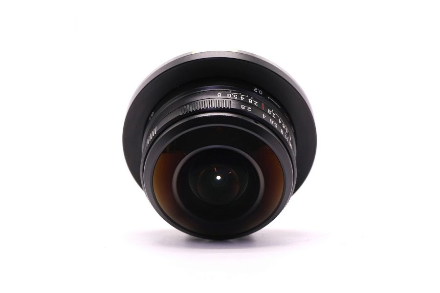 Laowa 4mm f/2.8 Fisheye в упаковке