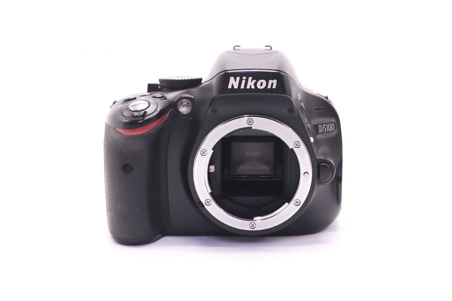 Nikon D5100 body (пробег 31230 кадров)