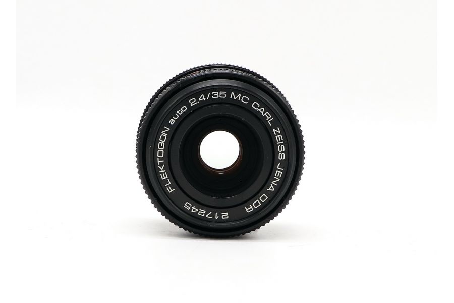 Flektogon auto 2.4/35 MC Carl Zeiss Jena DDR, Germany