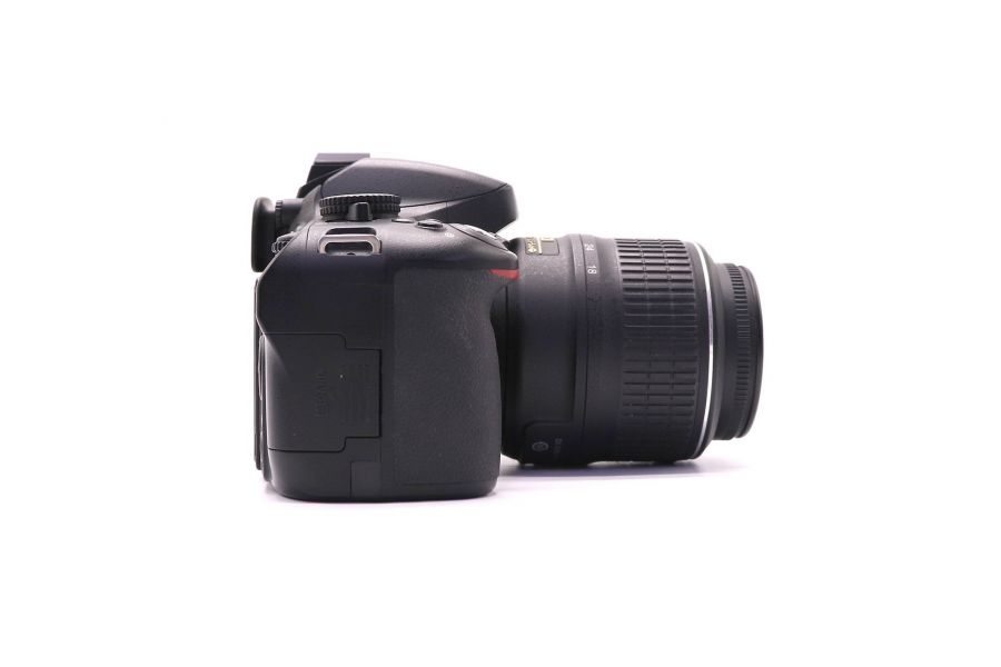 Nikon D5100 kit (пробег 22070 кадров)