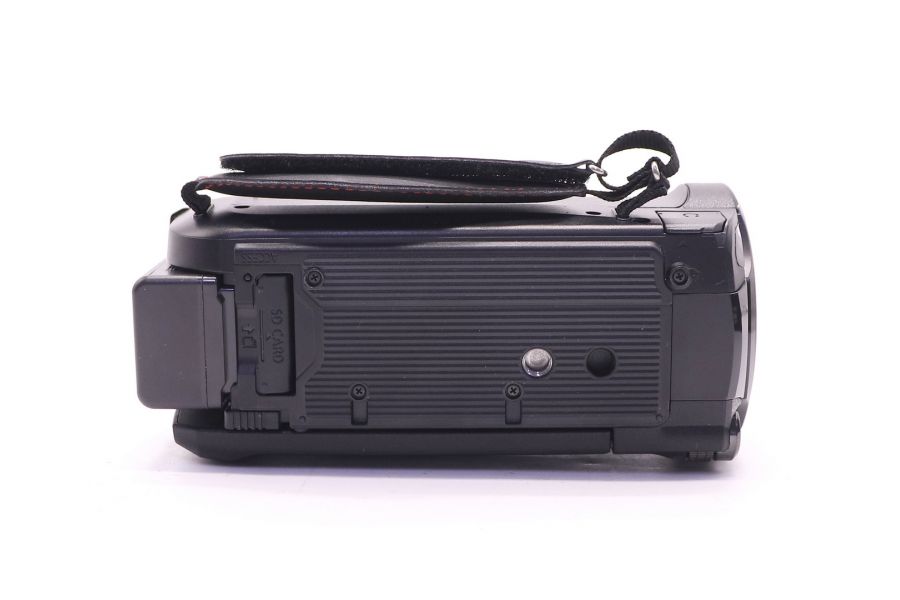 Видеокамера Panasonic HC-VX980 в упаковке