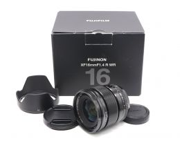Fujifilm XF 16mm f/1.4 R WR в упаковке