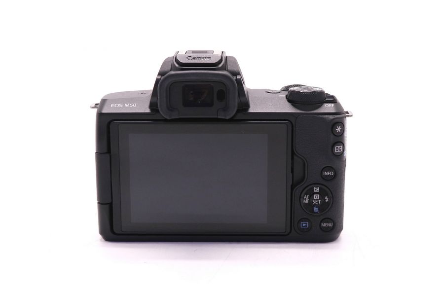 Canon EOS M50 kit (пробег 1910 кадров)