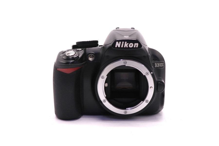 Nikon D3100 body (пробег 43620 кадров)