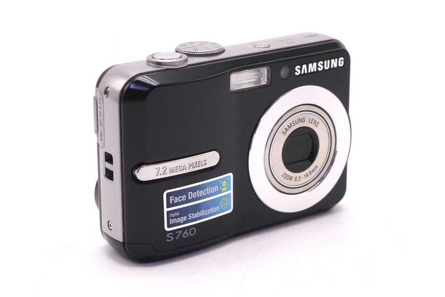Samsung D760 в упаковке