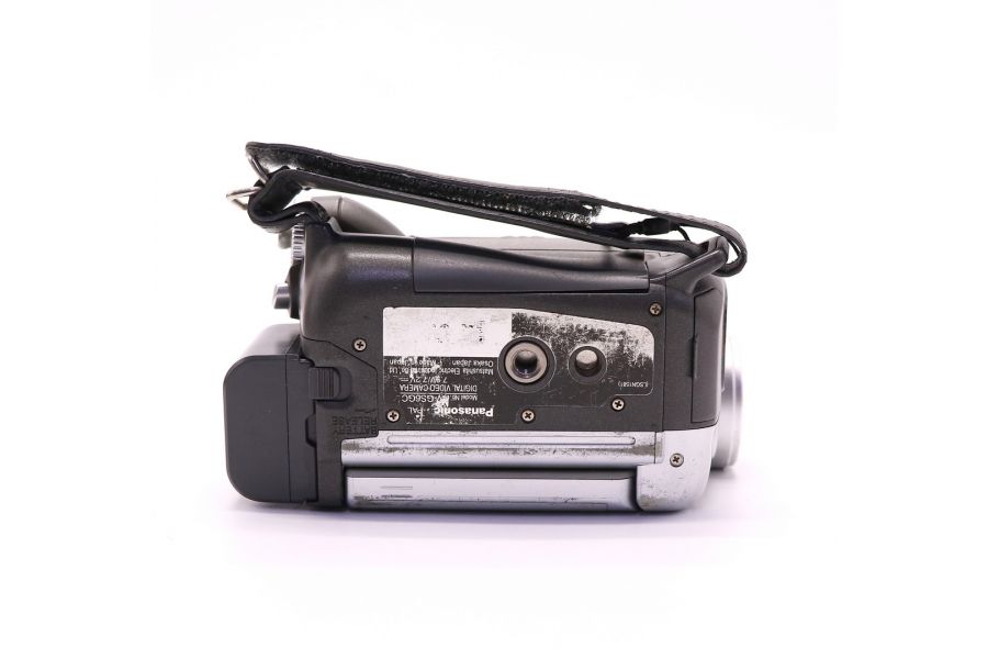 Видеокамера Panasonic NV-GS6 в упаковке