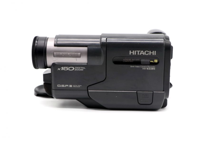 Видеокамера Hitachi VM-E228E