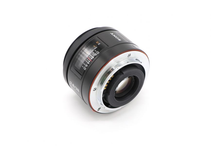 Sony 28mm f/2.8 (SAL-28F28)