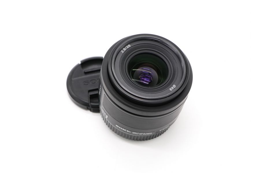 Sony 28mm f/2.8 (SAL-28F28)