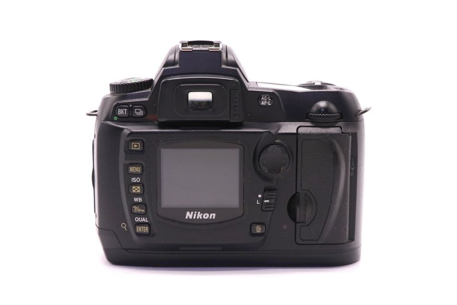 Nikon D70 body (пробег 23000 кадров)