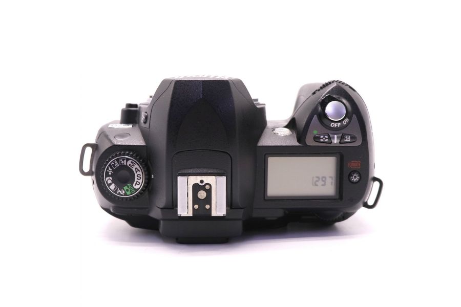Nikon D70 body (пробег 23000 кадров)