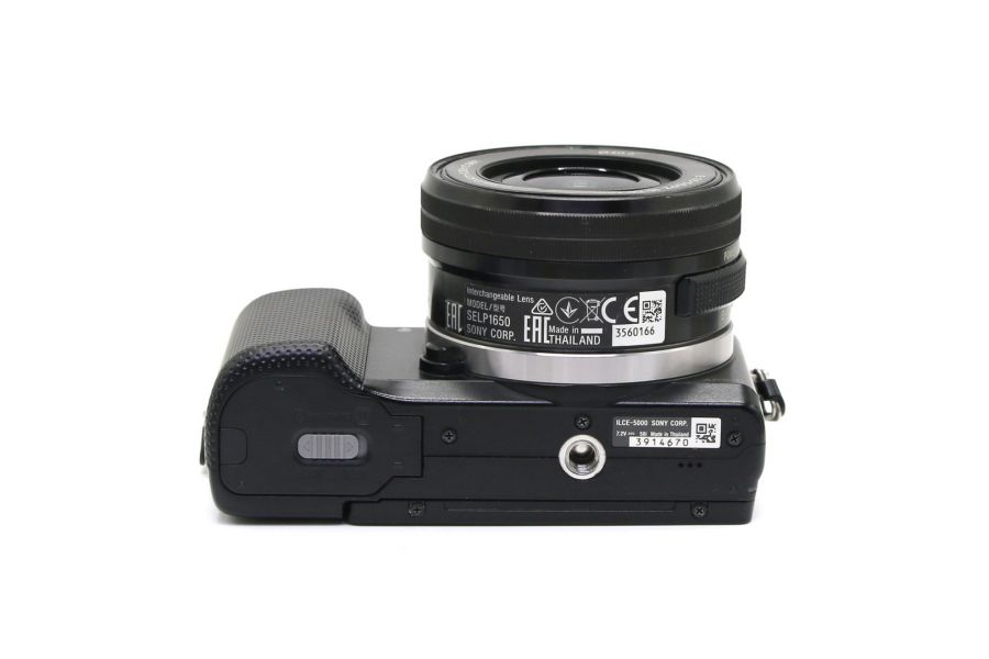Sony A5000 kit (пробег 9210 кадров)