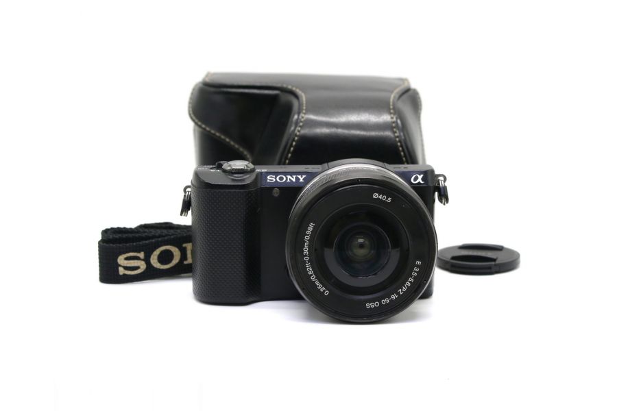 Sony A5000 kit (пробег 9210 кадров)