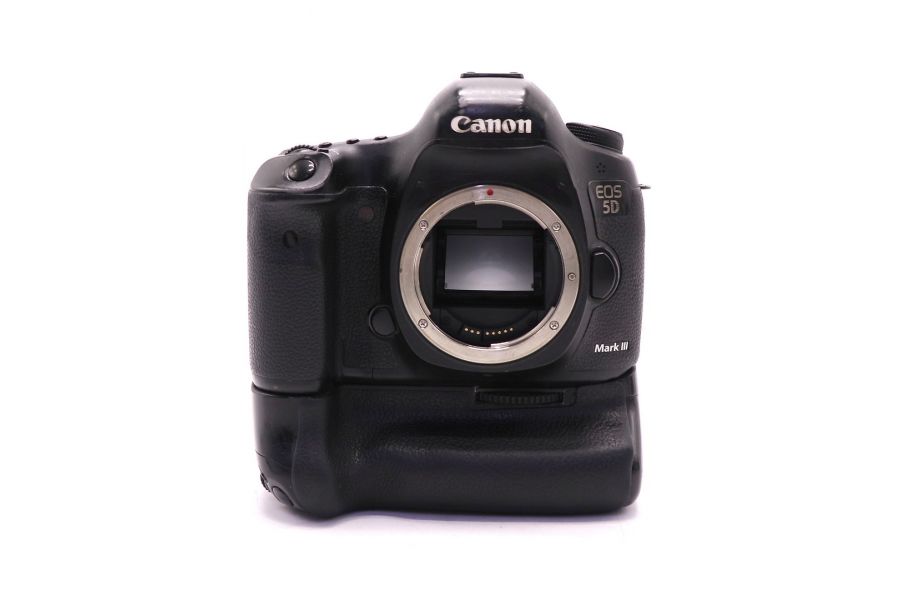 Canon EOS 5D Mark III body (пробег 425375 кадров)