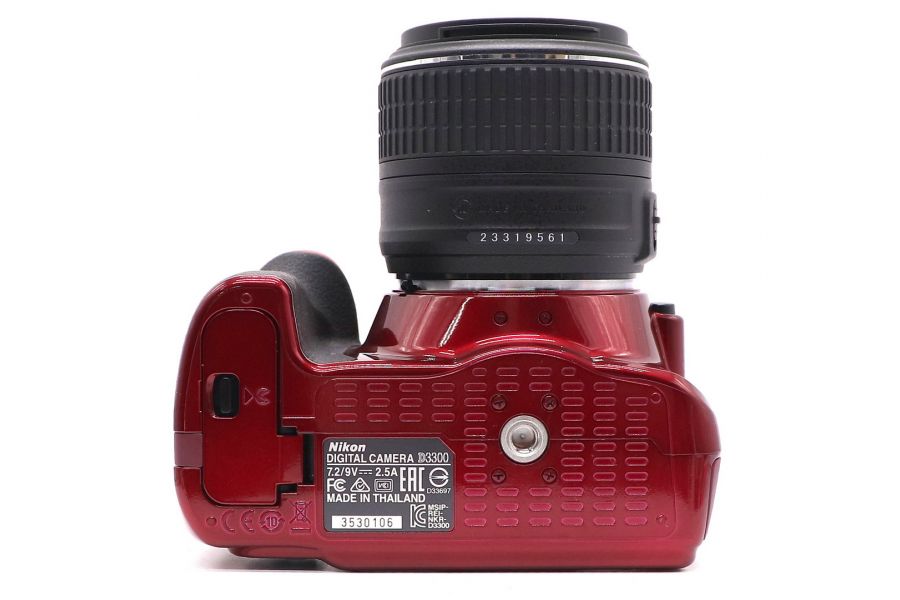 Nikon D3300 kit (пробег 65 кадров)