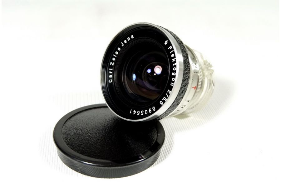 Flektogon 2/5,5 Carl Zeiss Jena (Germany, 1957)
