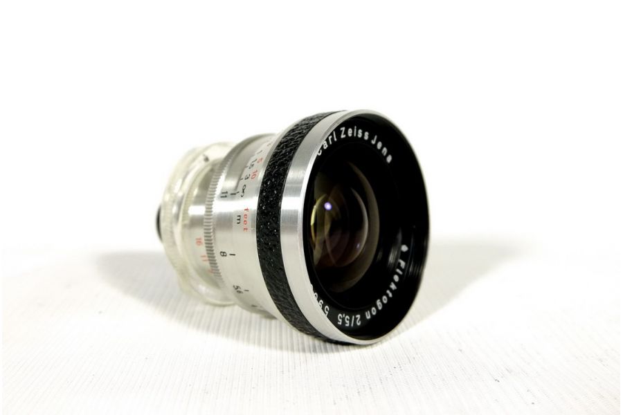 Flektogon 2/5,5 Carl Zeiss Jena (Germany, 1957)