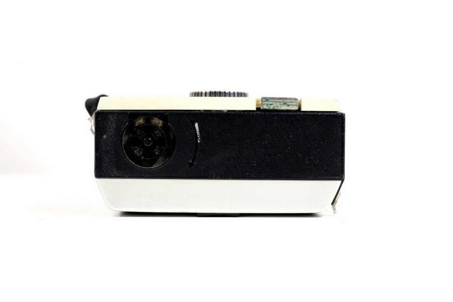 Kodak Instamatic 104 (USA, 1964) 