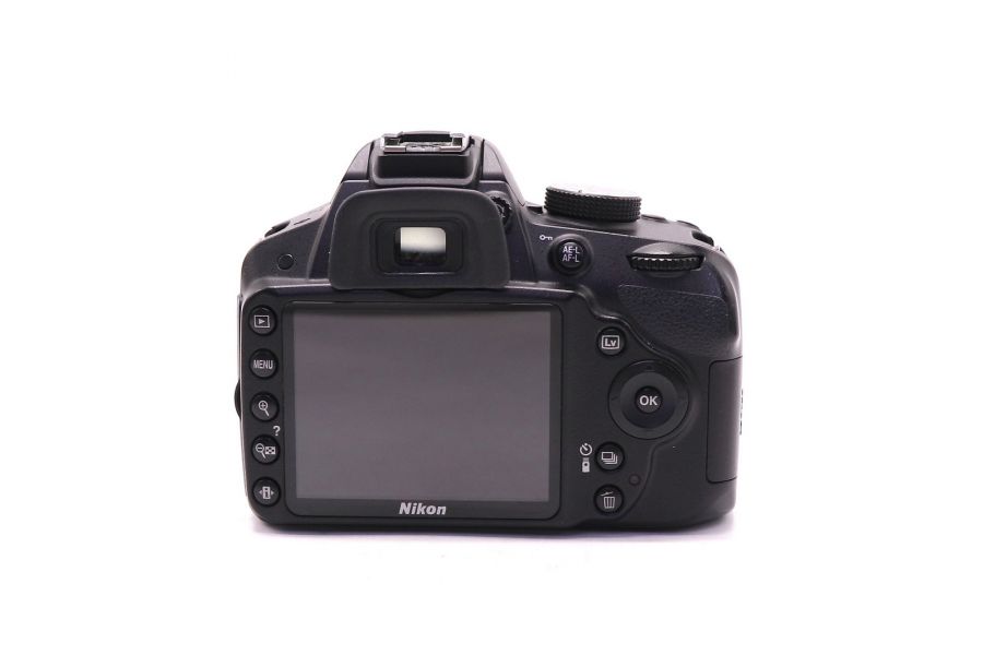 Nikon D3200 kit box (пробег 21910 кадров)