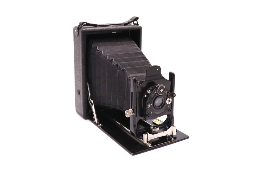 ICA Sirene 135 + Tessar 6.3/9cm Compur