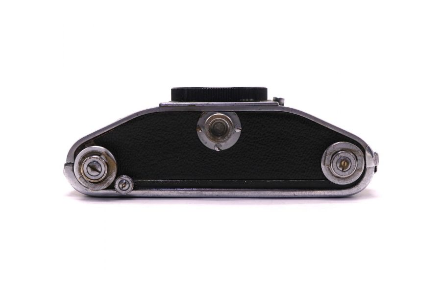 Exakta Jhagee Dresden body