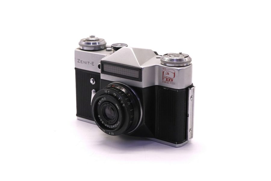 Зенит Е 25 съезд КПСС + Индустар-50-2 (СССР, 1976)