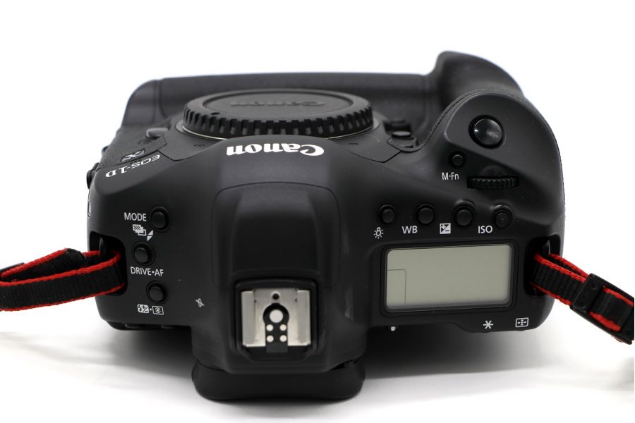 Canon EOS 1D X mark II body (пробег 3К кадров)
