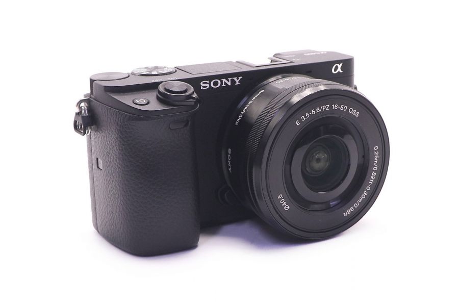 Sony A6400 kit (пробег 1760 кадров)