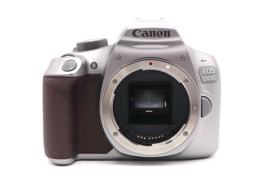 Canon EOS 1300D body silver (пробег 9000 кадров)