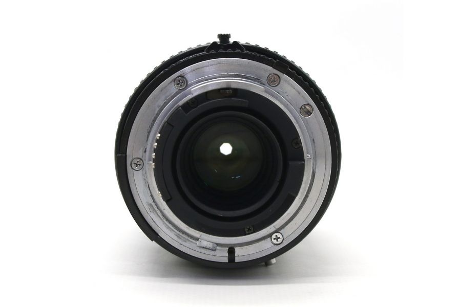 Nikon 35-105mm f/3.5-4.5 AF Nikkor