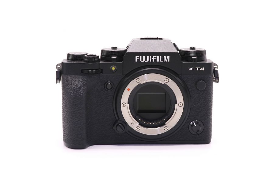 Fujifilm X-T4 body в упаковке (пробег 140 кадров)