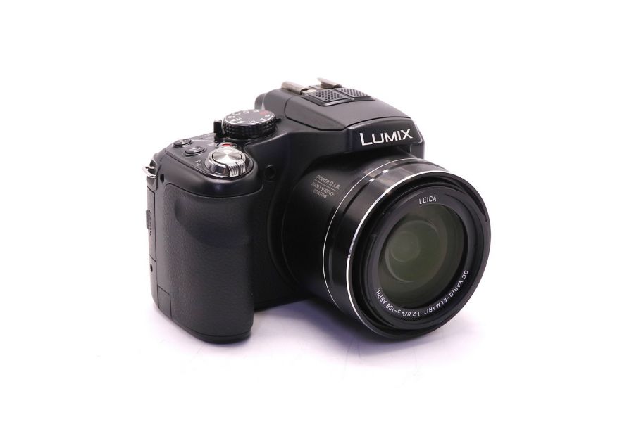 Panasonic Lumix DMC-FZ200
