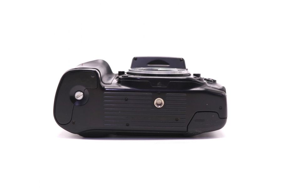 Nikon N90S body