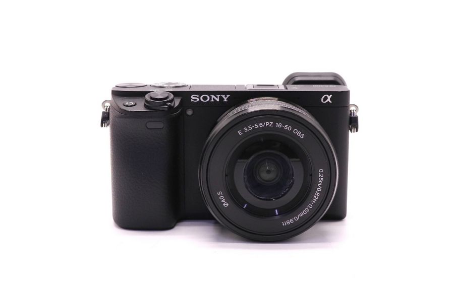 Sony A6400 kit в упаковке (пробег 7760 кадров)