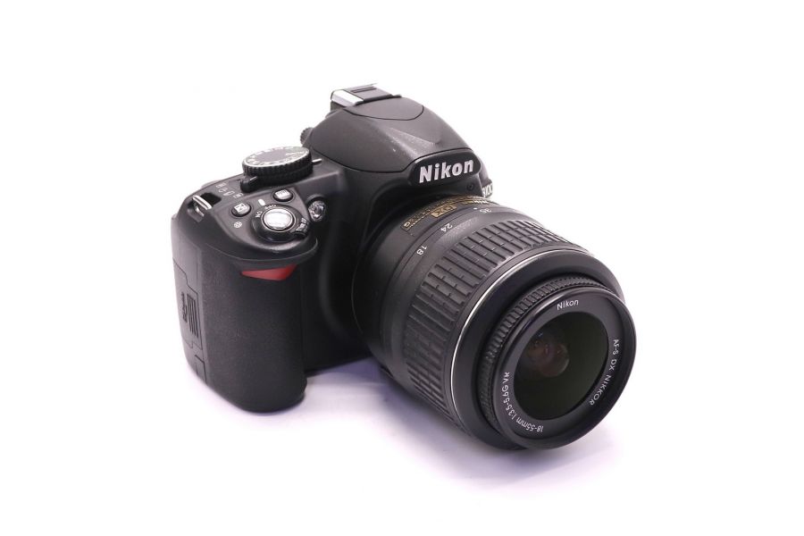Nikon D3100 kit (пробег 30000 кадров)
