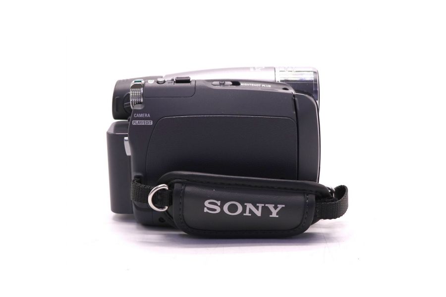 Видеокамера Sony DCR-HC35E в упаковке компактная