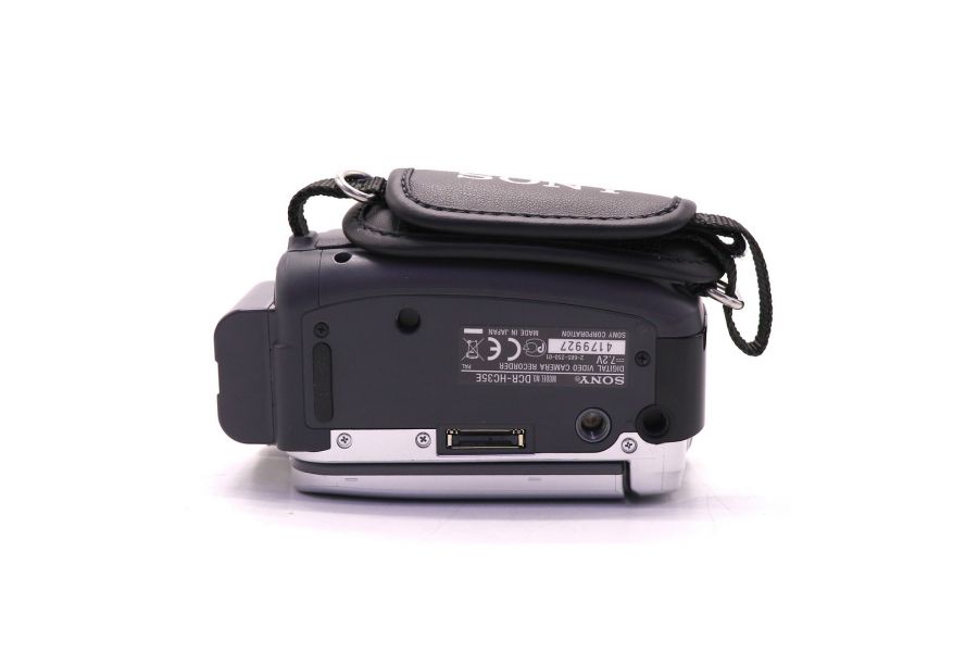Видеокамера Sony DCR-HC35E в упаковке компактная
